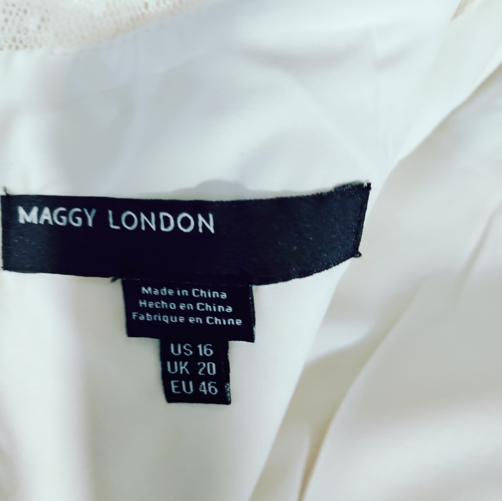 SOLD Maggy London Floral Sparkly Party Dress - Picture 6 of 8